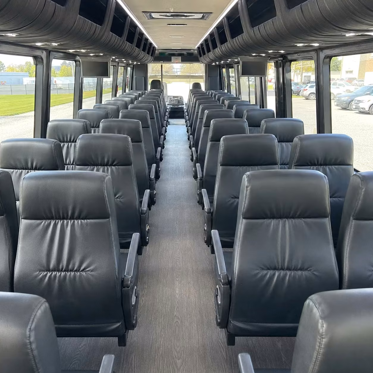carrollton 25 passenger minibus rental
