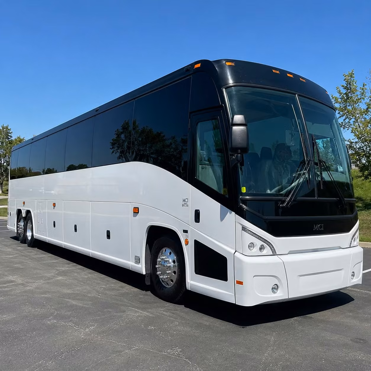 corporate group airport shuttles for carrollton s business travelers