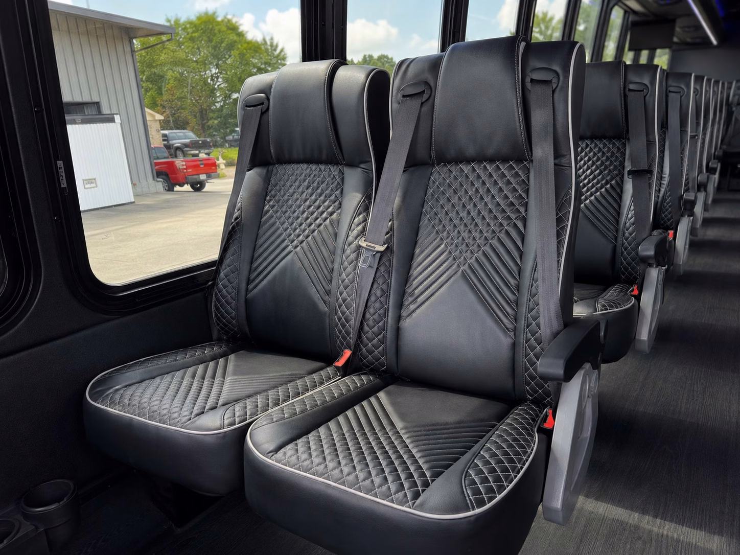 cowboys and rangers fan bus rentals from carrollton texas