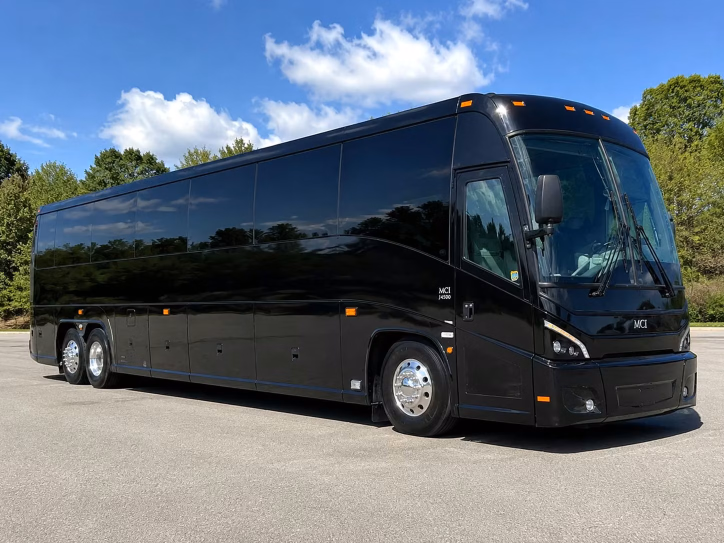 keep your carrollton group together for concerts sporting events and airport transfers